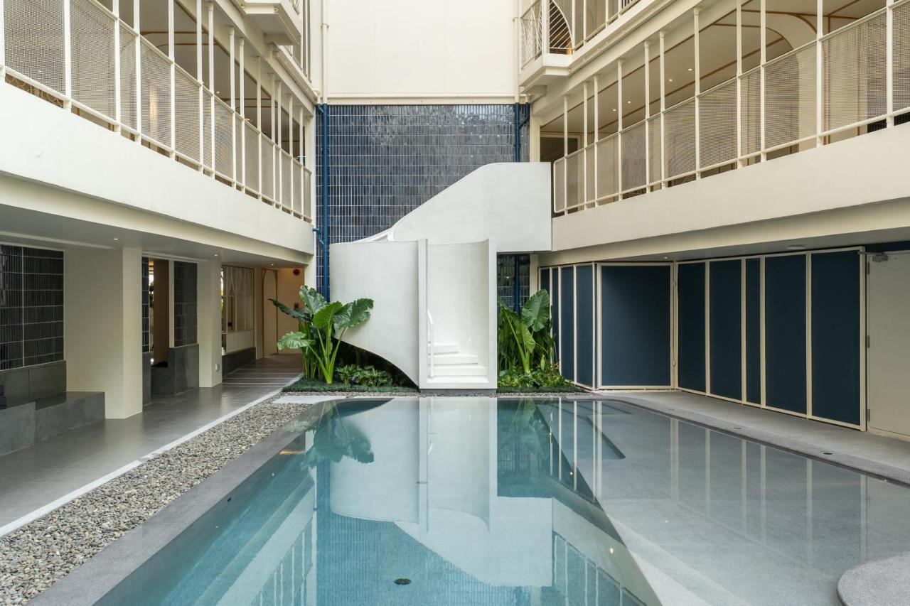 Yanh Ratchawat Hotel Банкок Екстериор снимка