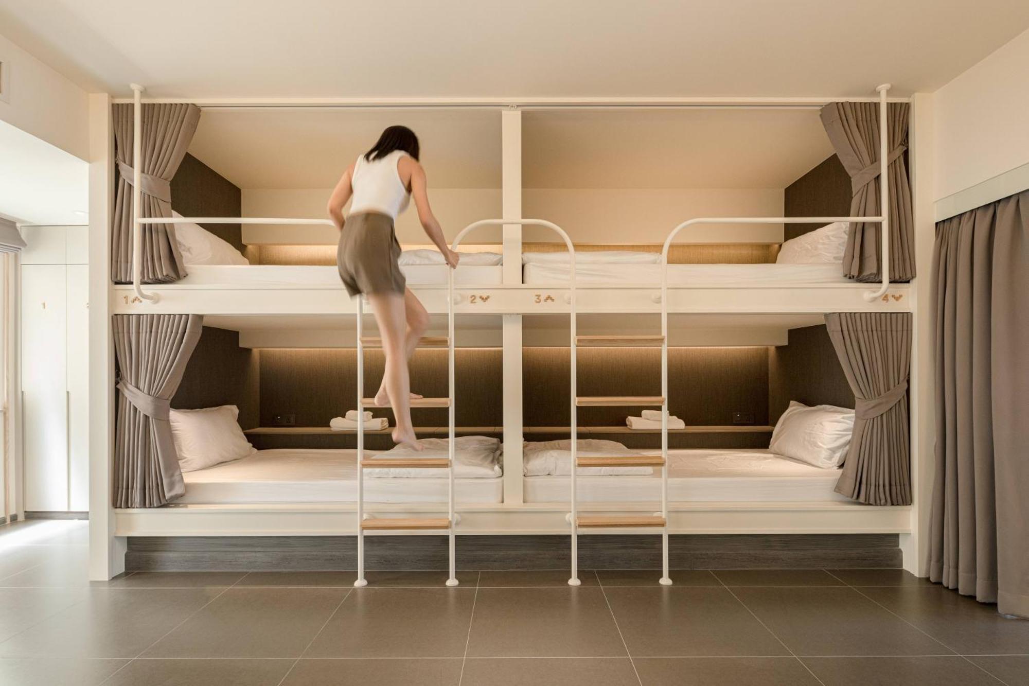 Yanh Ratchawat Hotel Банкок Екстериор снимка